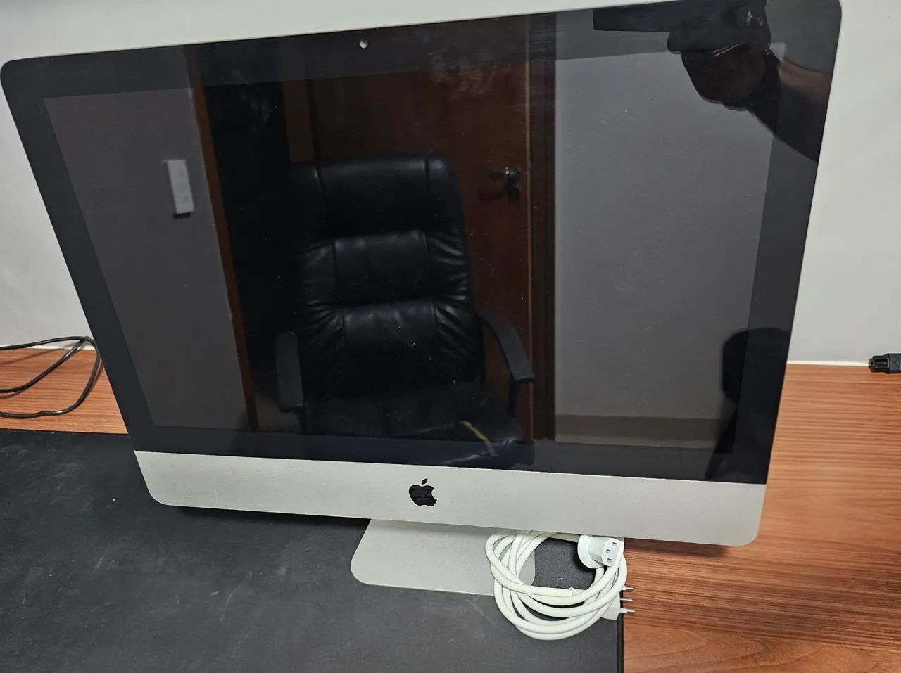Apple iMac 21.5 Intel i5 RAM 12 GB Radeon HD 6750M