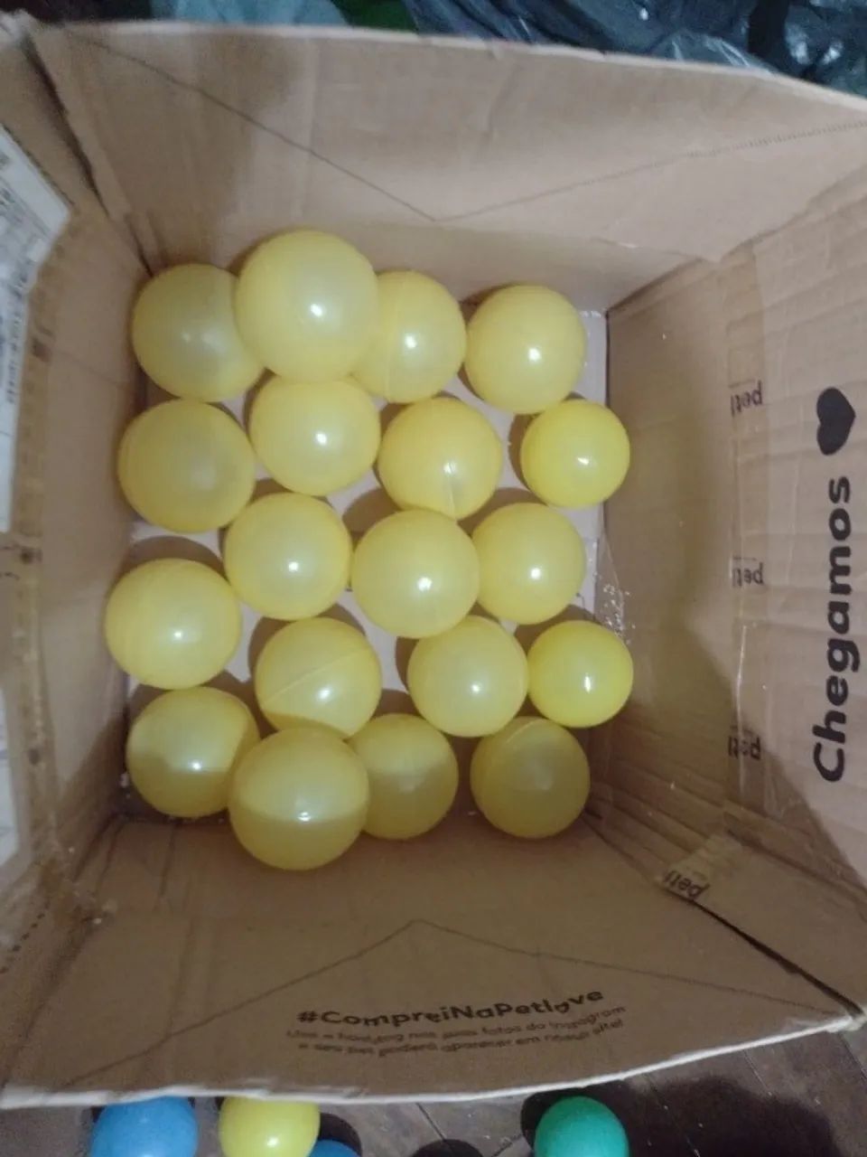 BOLINHA DE PISCINA AMARELA 19 