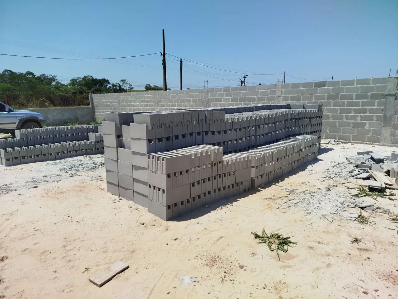 BLOCOS DE CIMENTO 64301926467970121