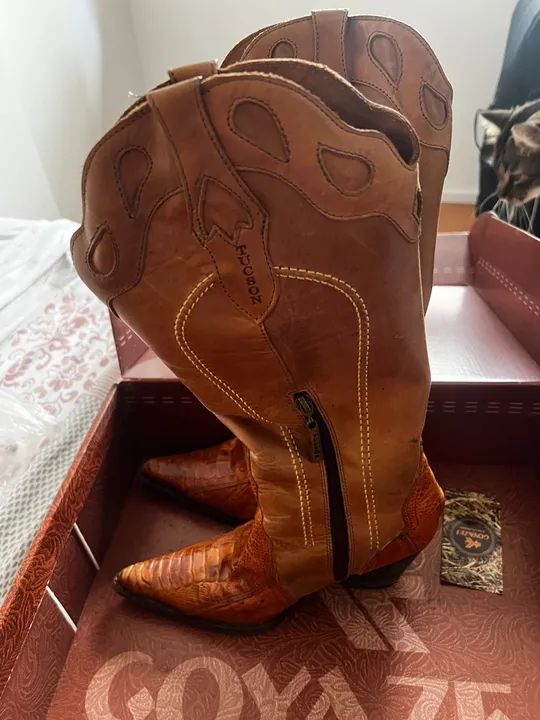 Botas de Couro Marrom - Foto 5