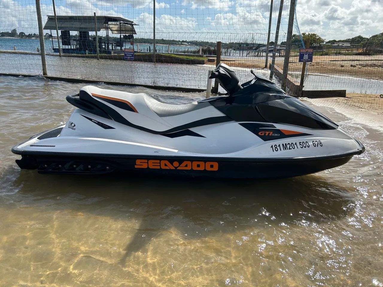 Jet Ski Seadoo GTI 130 - Foto 2
