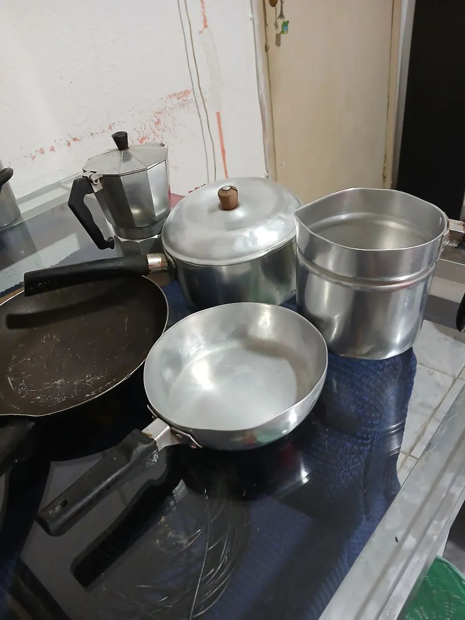 2 lotes 50 cada lote Kit de Panelas em Alumínio - Foto 2