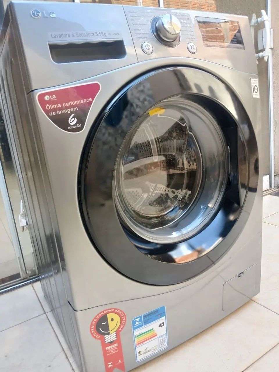 Lavadora e Secadora LG 8,5Kg - Otima performance de lavagem