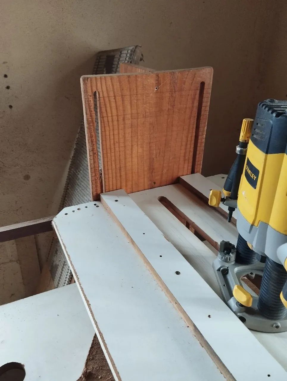 Mesa para aplainar bolacha de madeira  - Foto 4