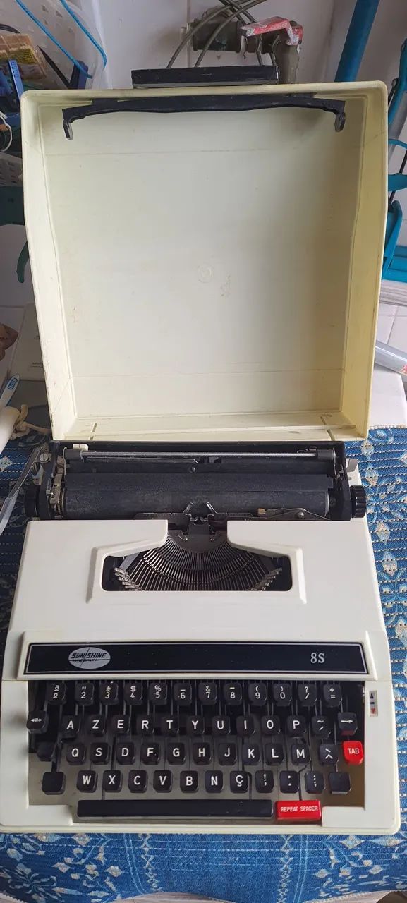 Máquina de Escrever Sunshine 8S