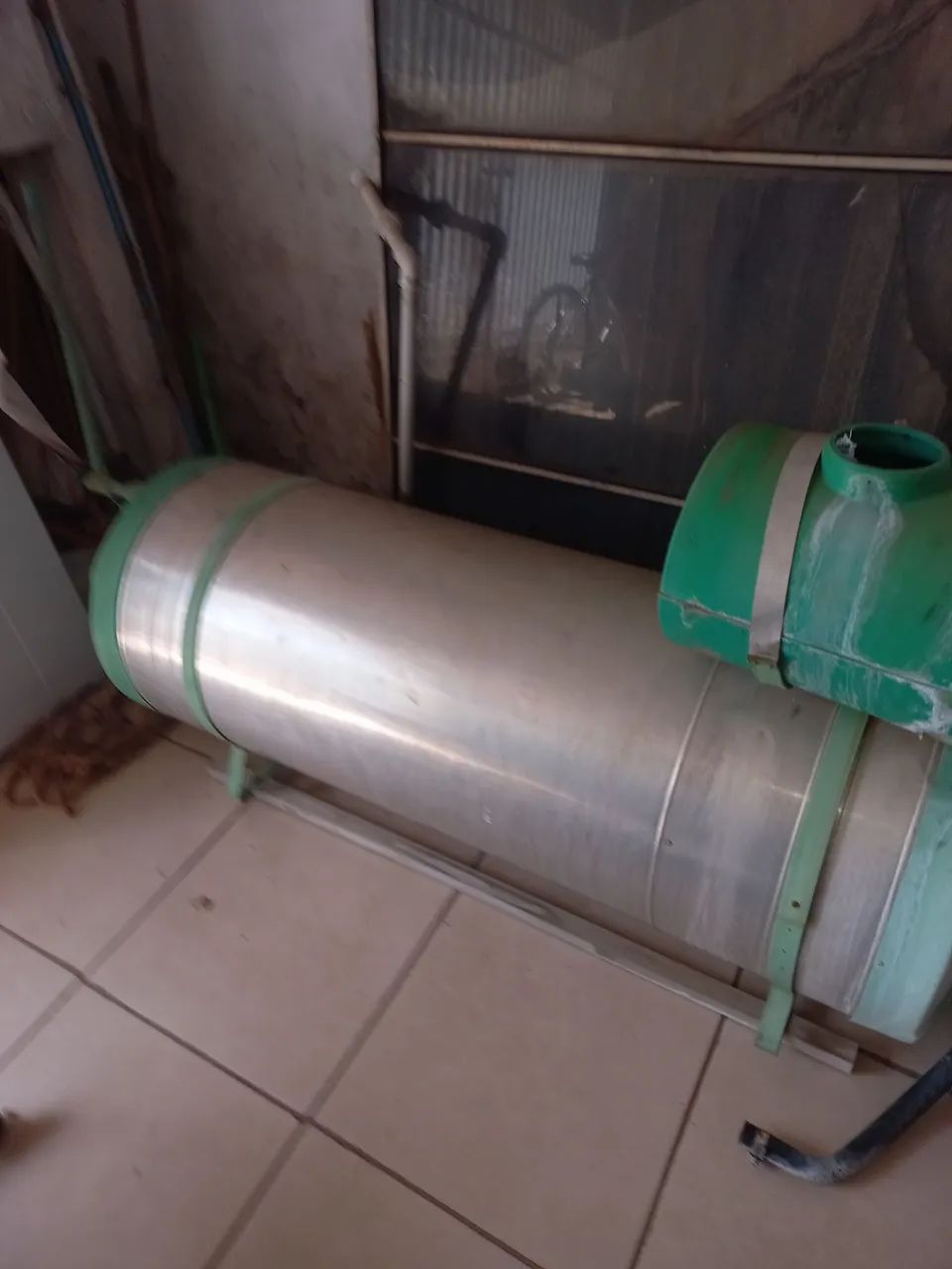 Botijão de água quente 200 litros - Foto 4