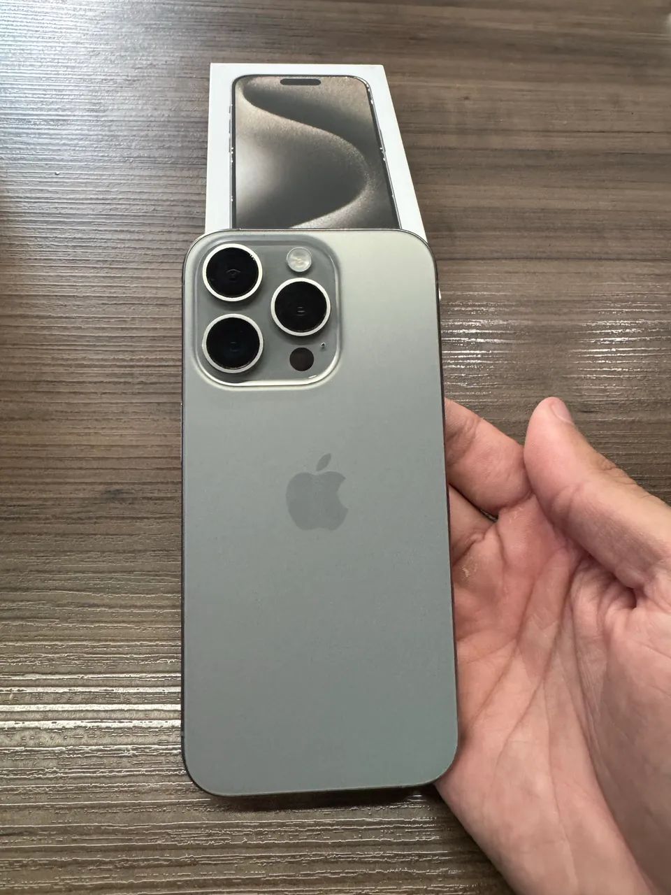 Apple iPhone 15 Pro 512GBシルバー 本体 Apple iPhone 15 512GB - Preto | Casas Bahia