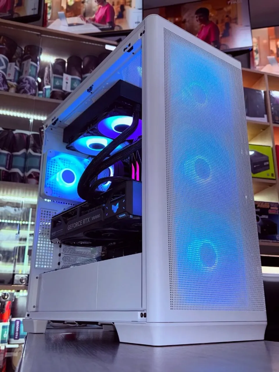 Pc Gamer Completo Novo Ryzen 7 7800X3D, GeForce RTX 4080 Super