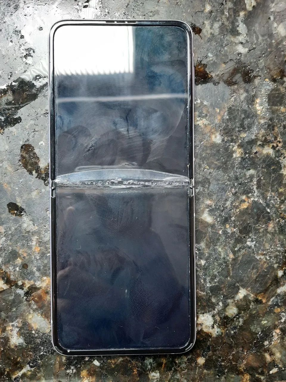 Samsung galaxy z flip 3 problema na tela