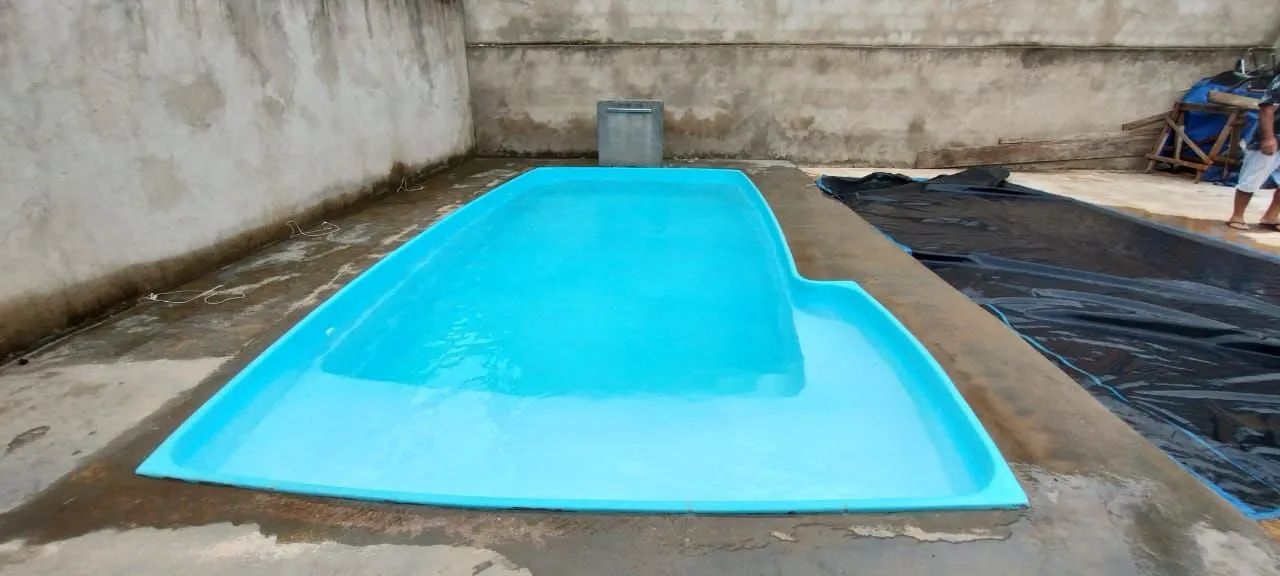 VENDO CASA COM PISCINA  - Foto 2