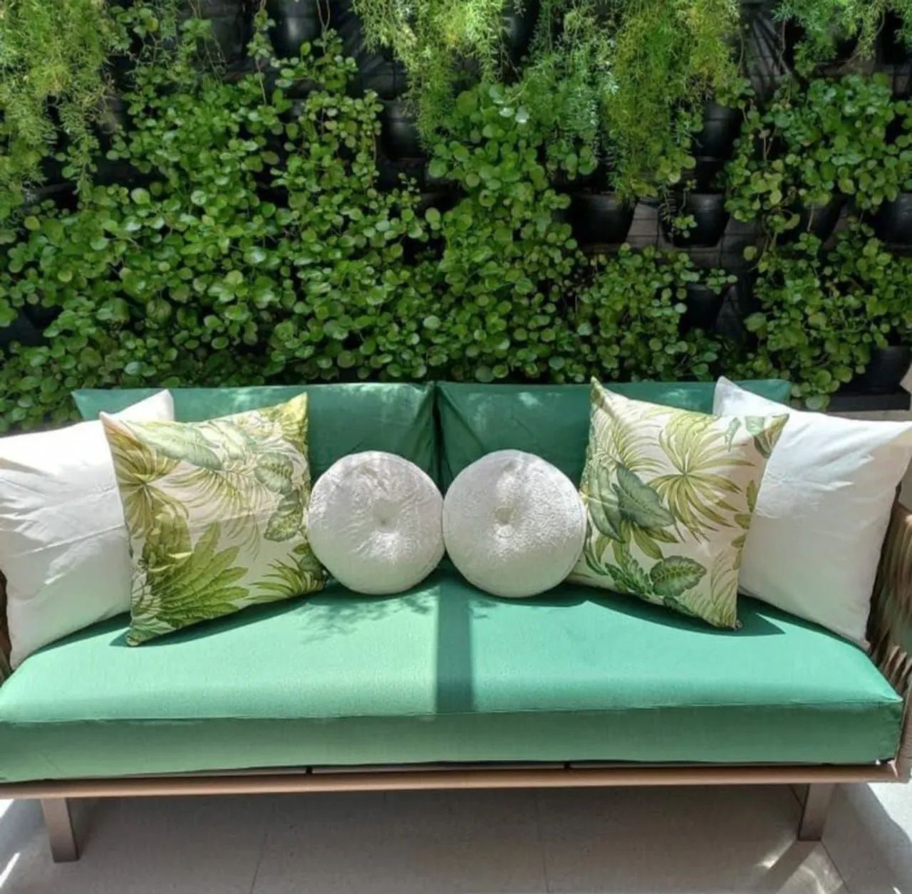 Poltronas em tecido impermeável apenas fabricamos a parte do estofados  - Foto 3