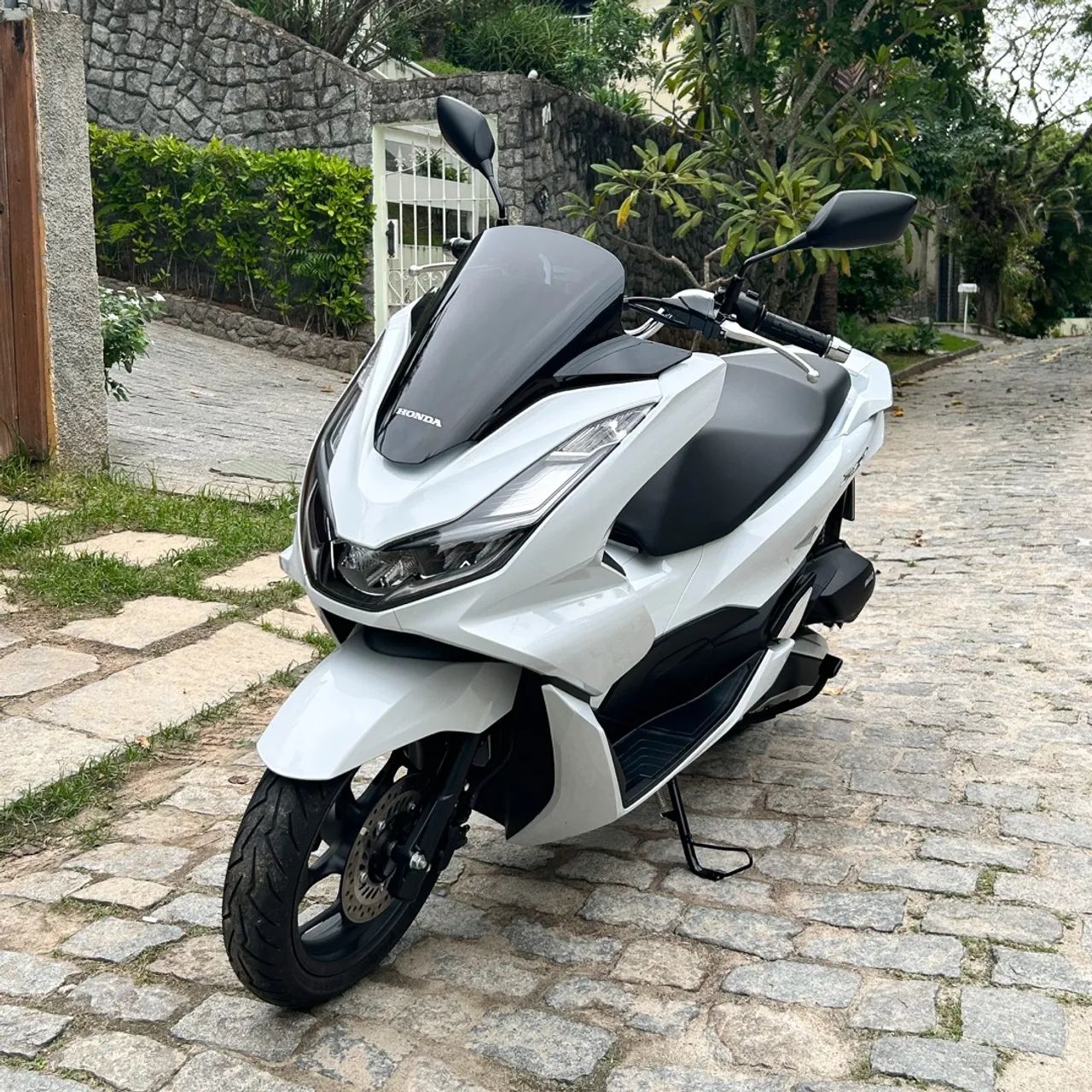 Honda pcx 160 565 km 2025