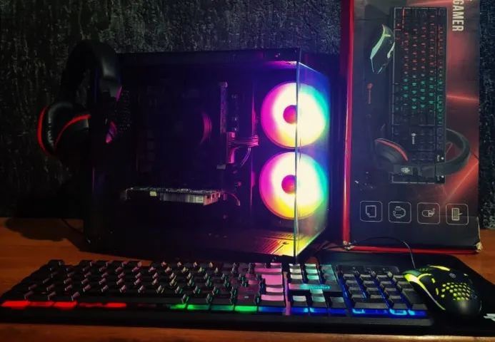 [V ou Troco] PC Gamer - LEIA - Foto 3
