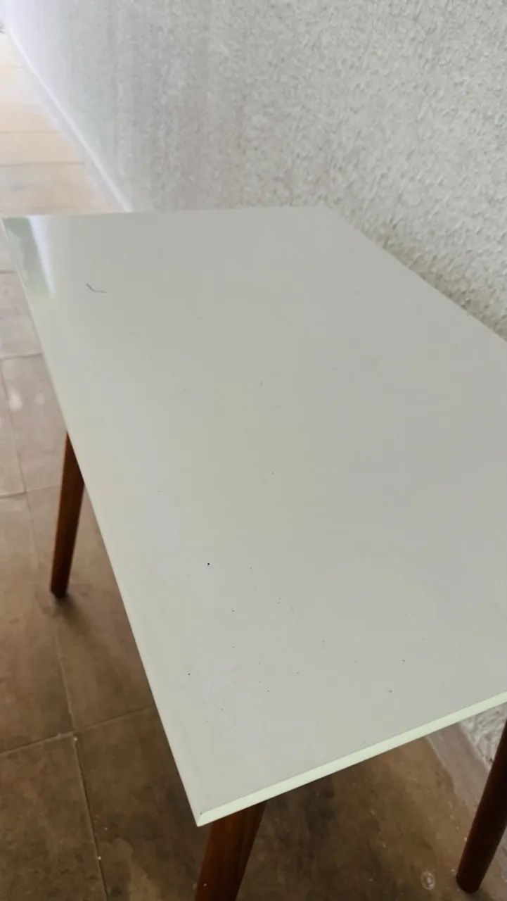 Mesa de quatro pes - Foto 2