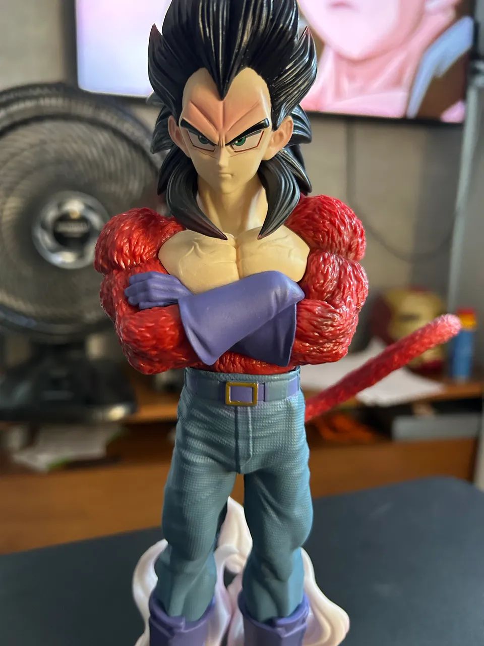 VEGETA SUPER SAIYAJIN 4  - Foto 4