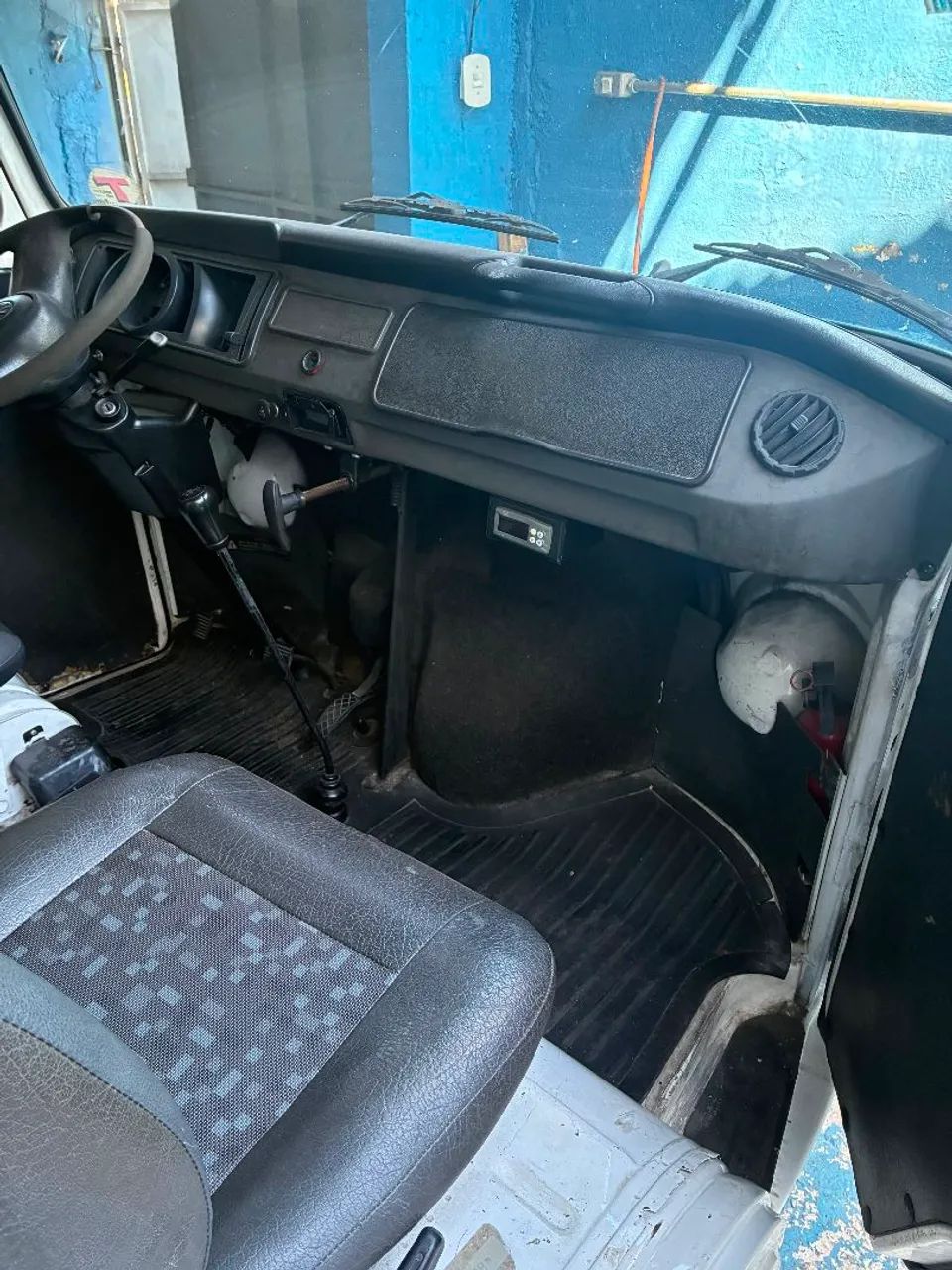 Volkswagen Kombi Kombi Furgão 1.4 Mi Total Flex 8V 2012