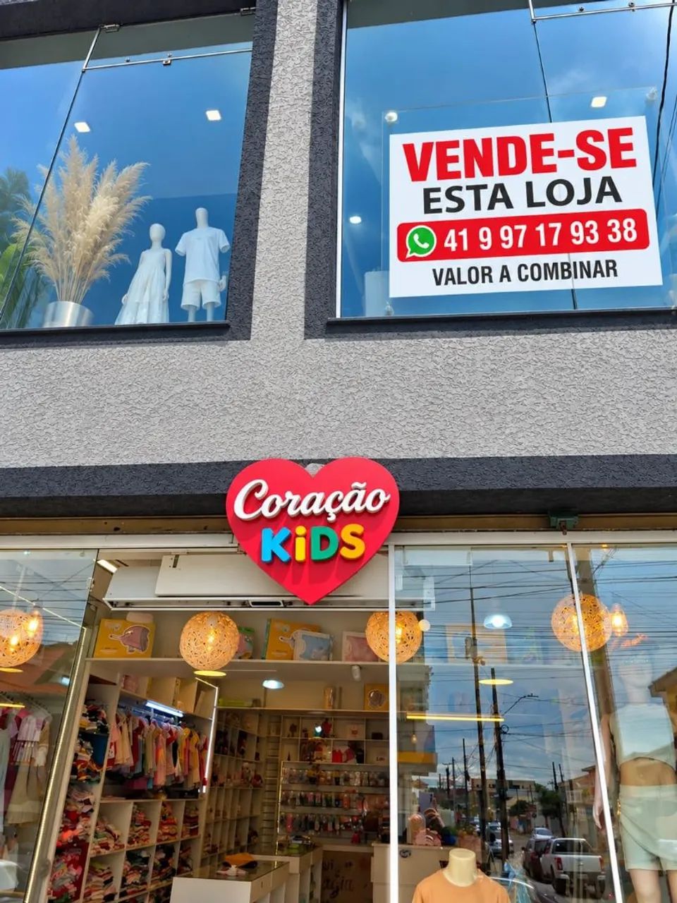 vende-se loja de roupas infantil!