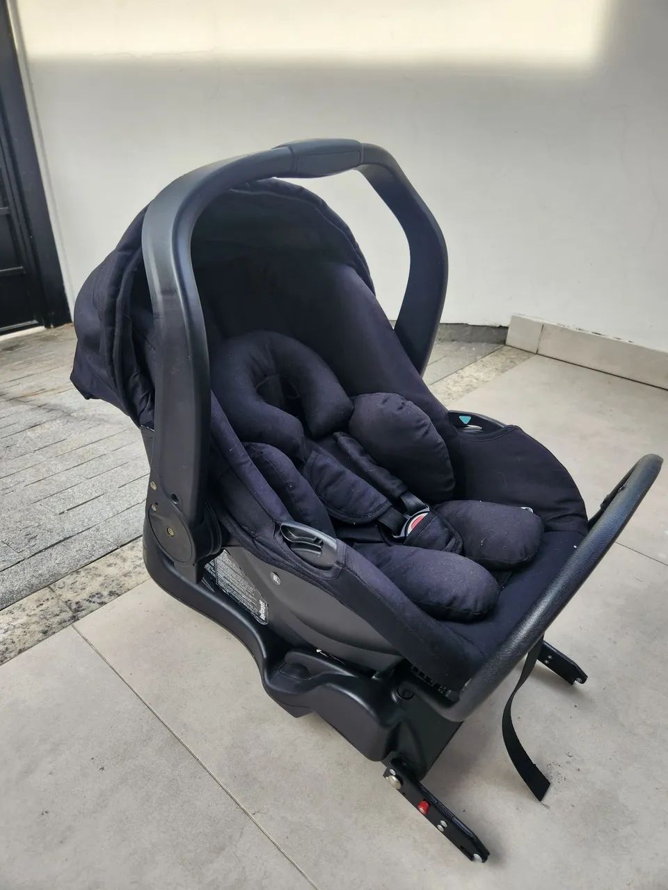 Carrinho e bebe conforto Infanti com isofix - Foto 4