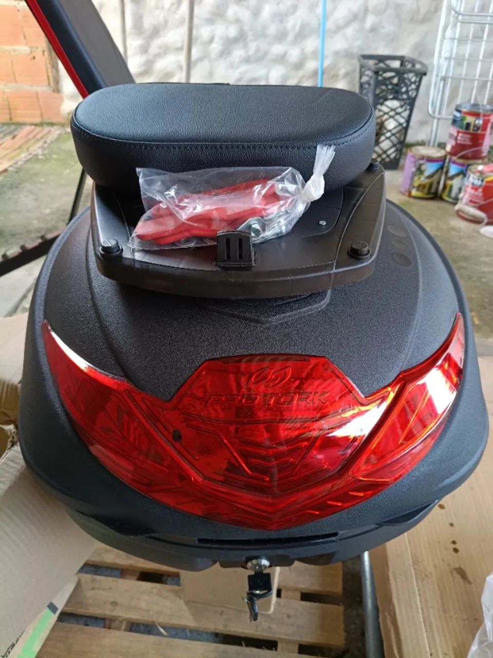Baú universal para motos 35L  - Foto 3