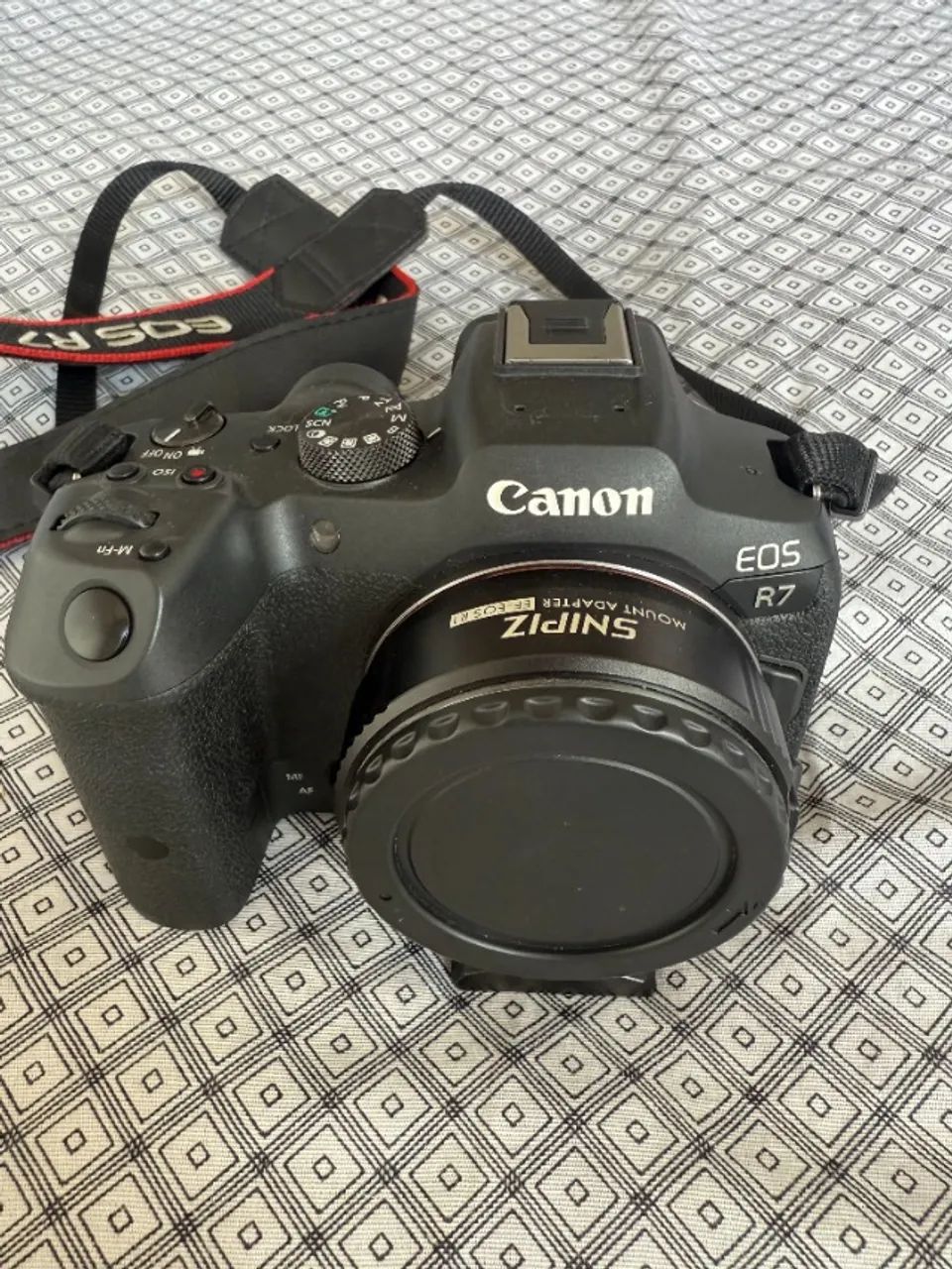 Canon EOS R7 + Acessórios