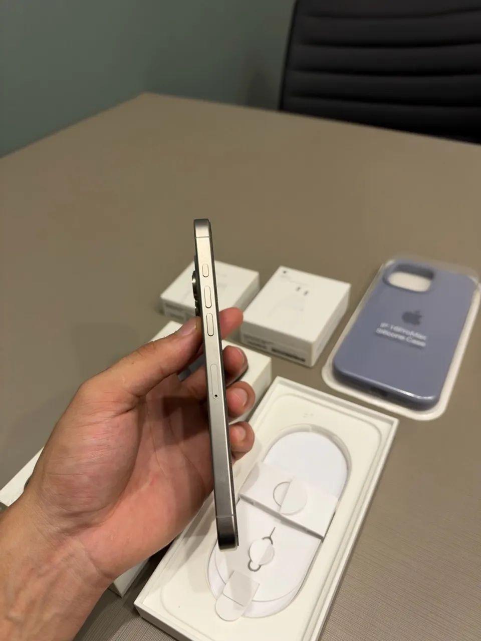 IPHONE 16 PRO MAX 256GB COMPLETO - Foto 4