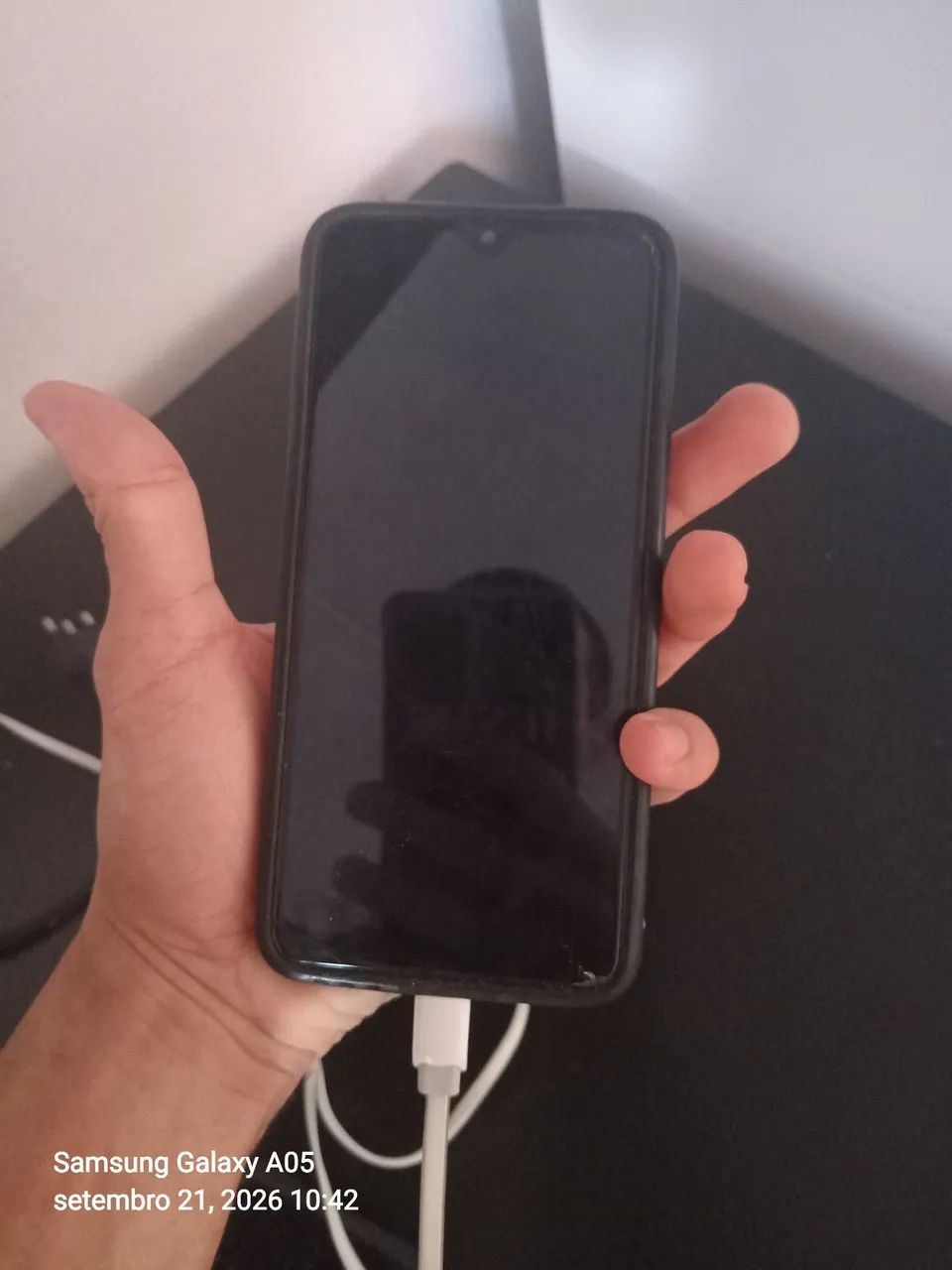 Vende-se 2 celulares, Um Motorola, e um Samsung a20. - Foto 2