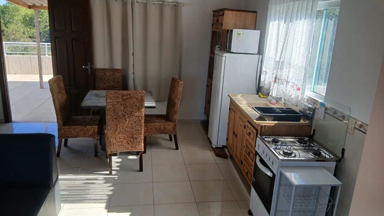 Kitnet mobiliada praia da Pinheira  - Foto 4