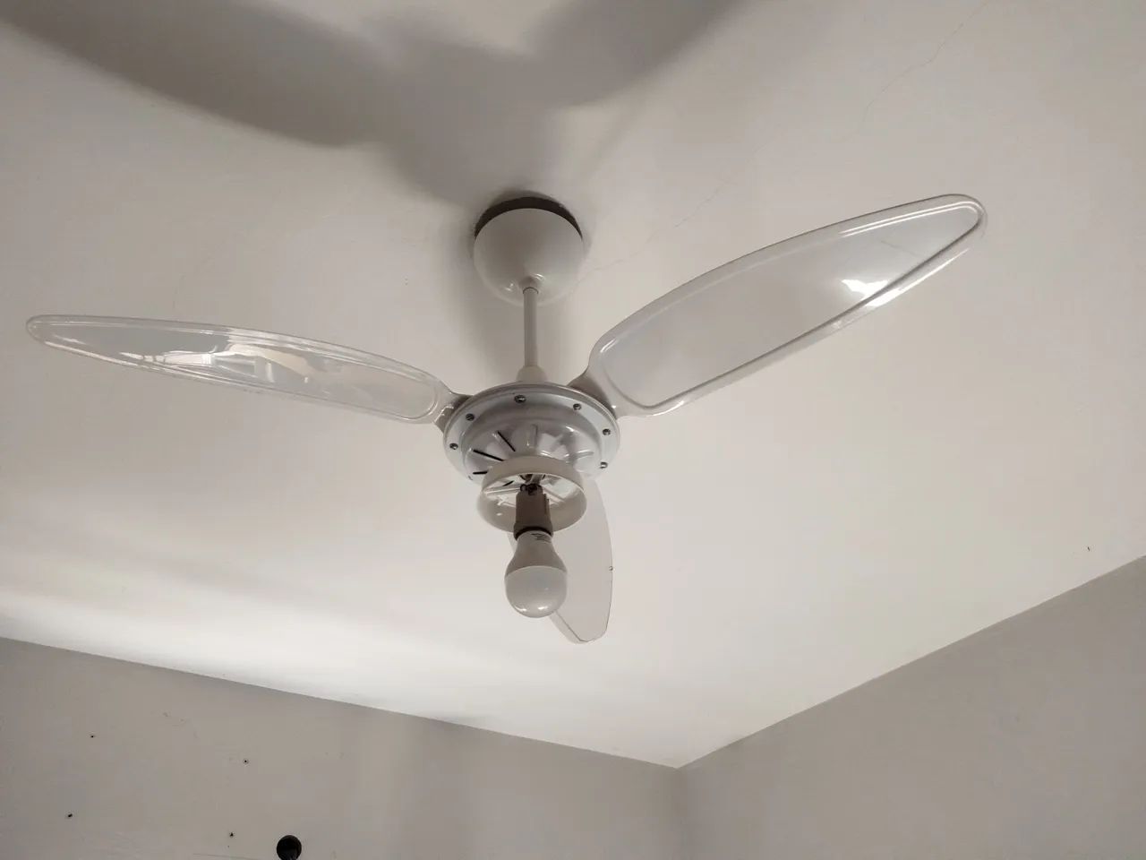 3 Ventiladores de Teto  - Foto 3