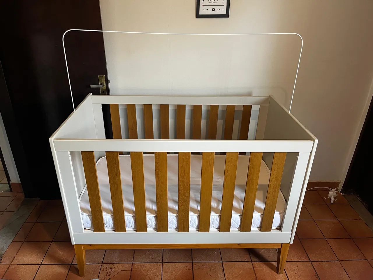 PRA SAIR RÁPIDO  BERÇO 3 em 1 - DESING MODERNO + colchão  - Foto 4