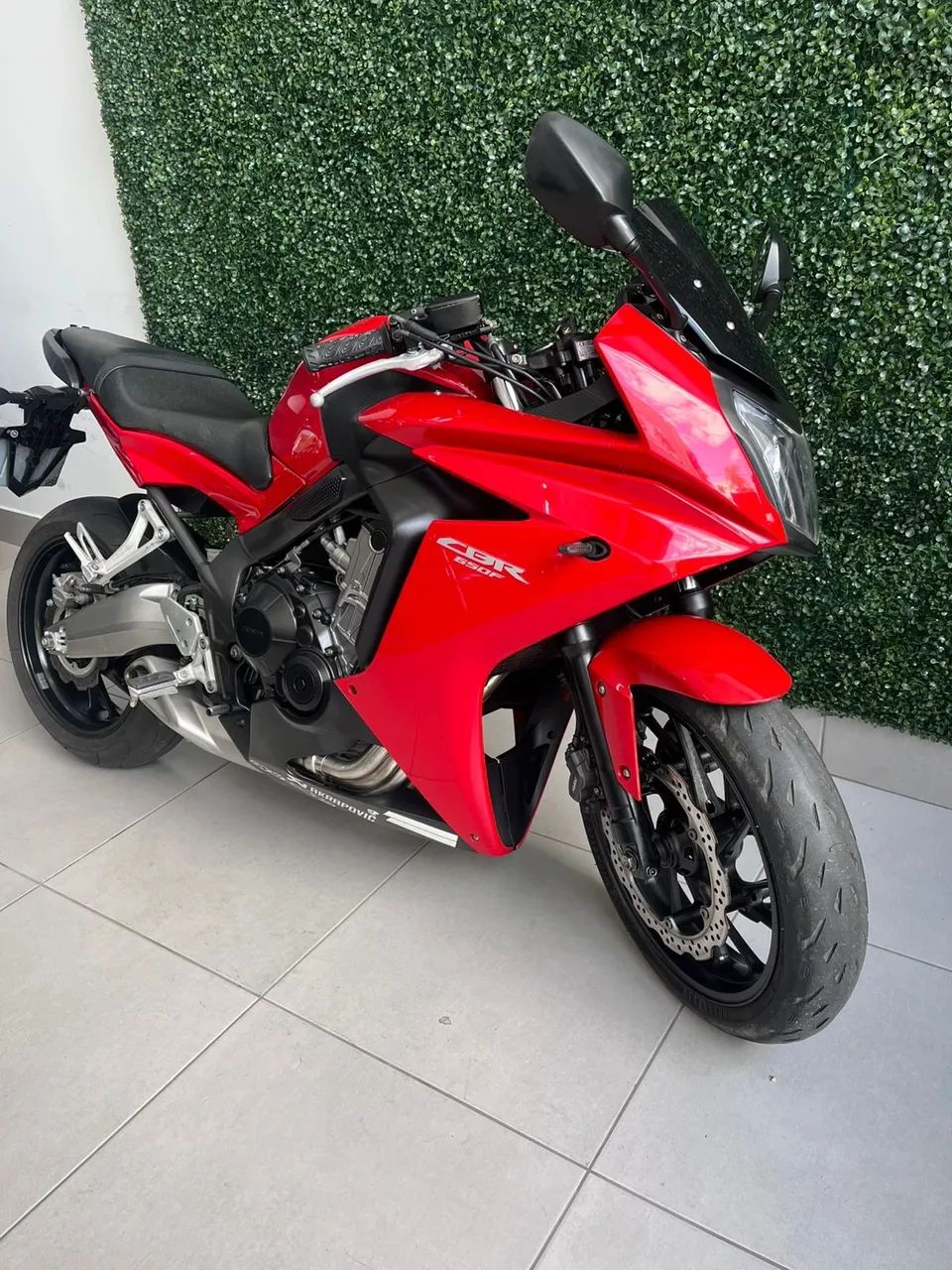 Honda CBR 650F - Foto 2