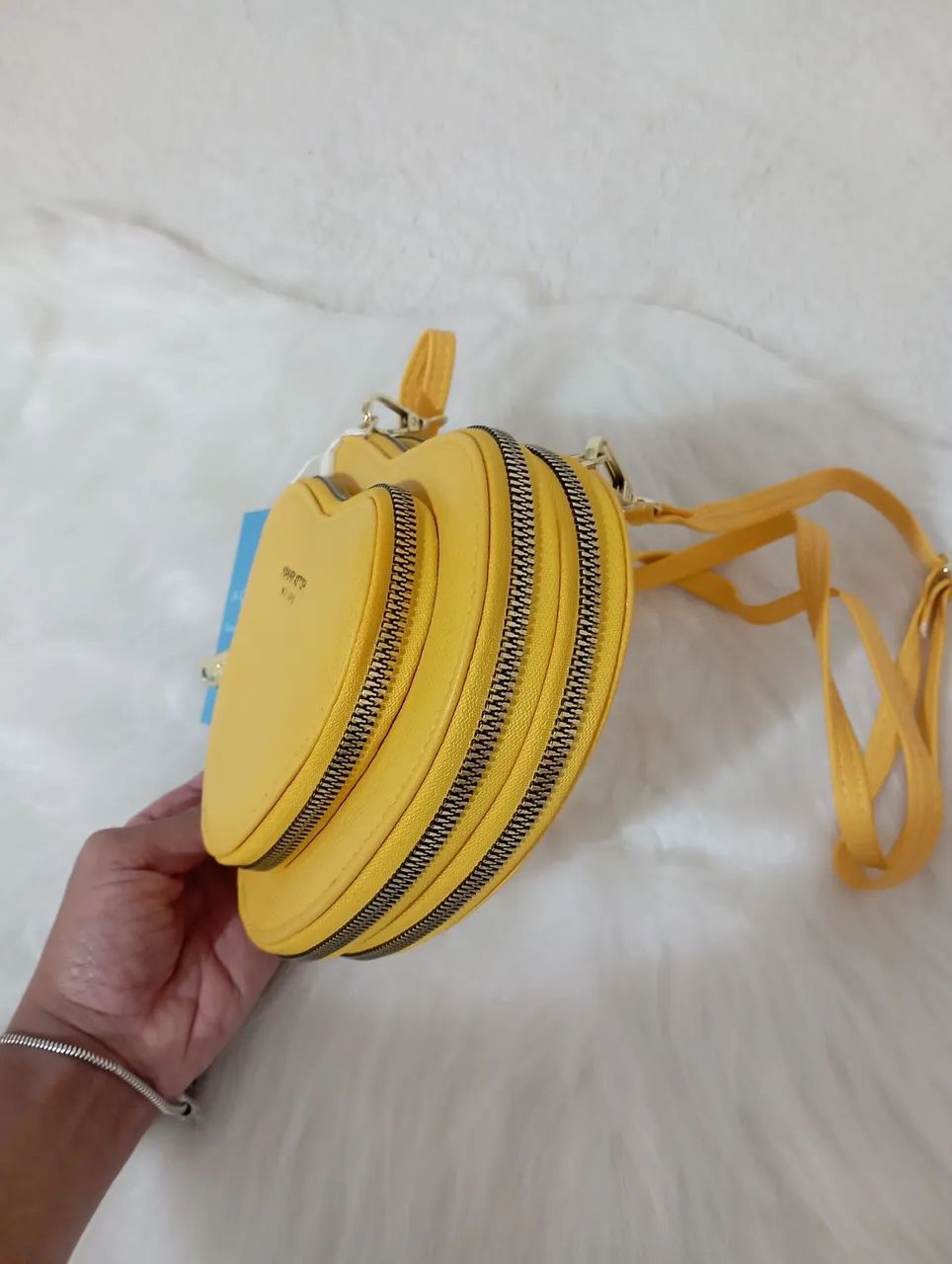 Bolsa coração amarela  - Foto 4