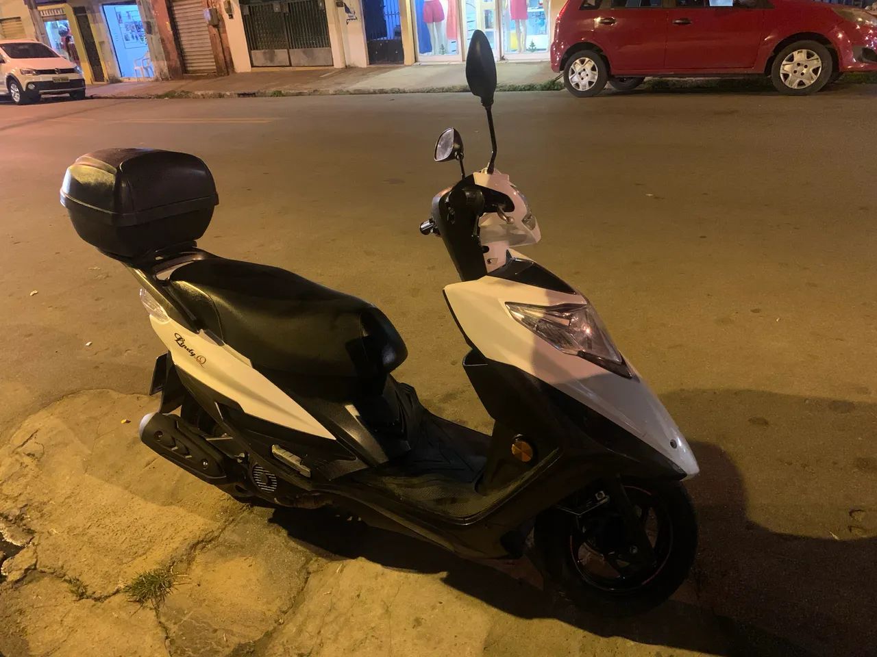 Lindy 125  - Foto 2