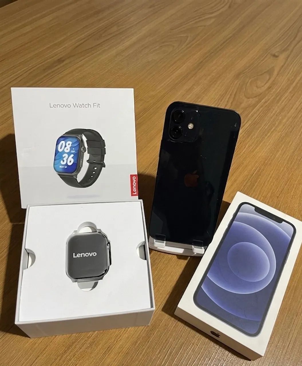 iPhone + Smartwatch 