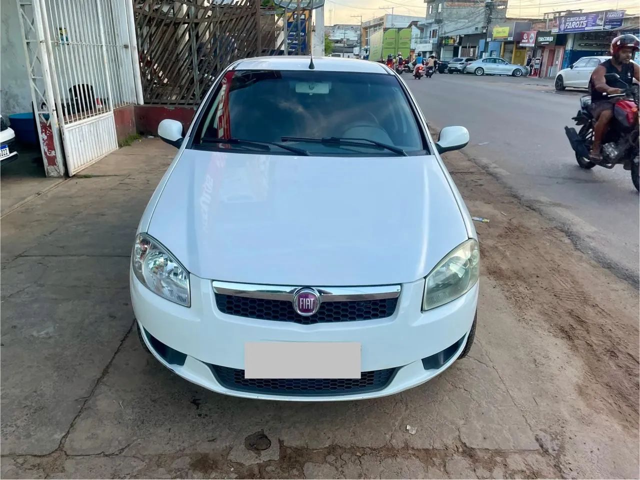 Fiat Siena 2015