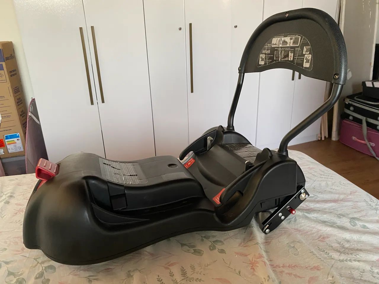 Bebê conforto com base isofix Infanti - Foto 3