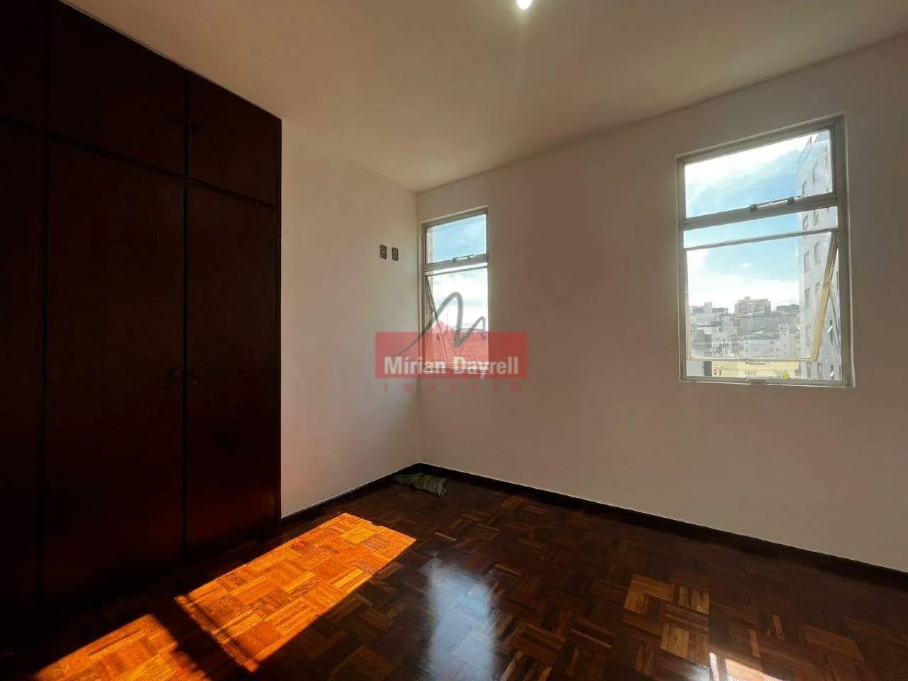 Cobertura Duplex 5 Quartos (1 Suíte) para Alugar no Cidade Nova - Foto 5