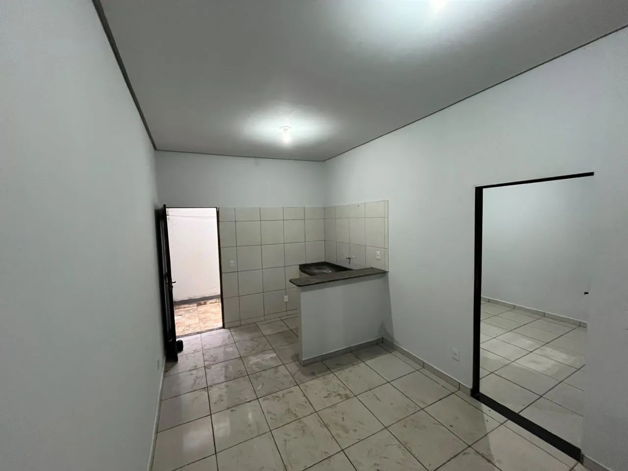 Kitnet com 2 Cômodos e Garagem Coberta na 1104 Sul  Palmas-TO - Foto 4