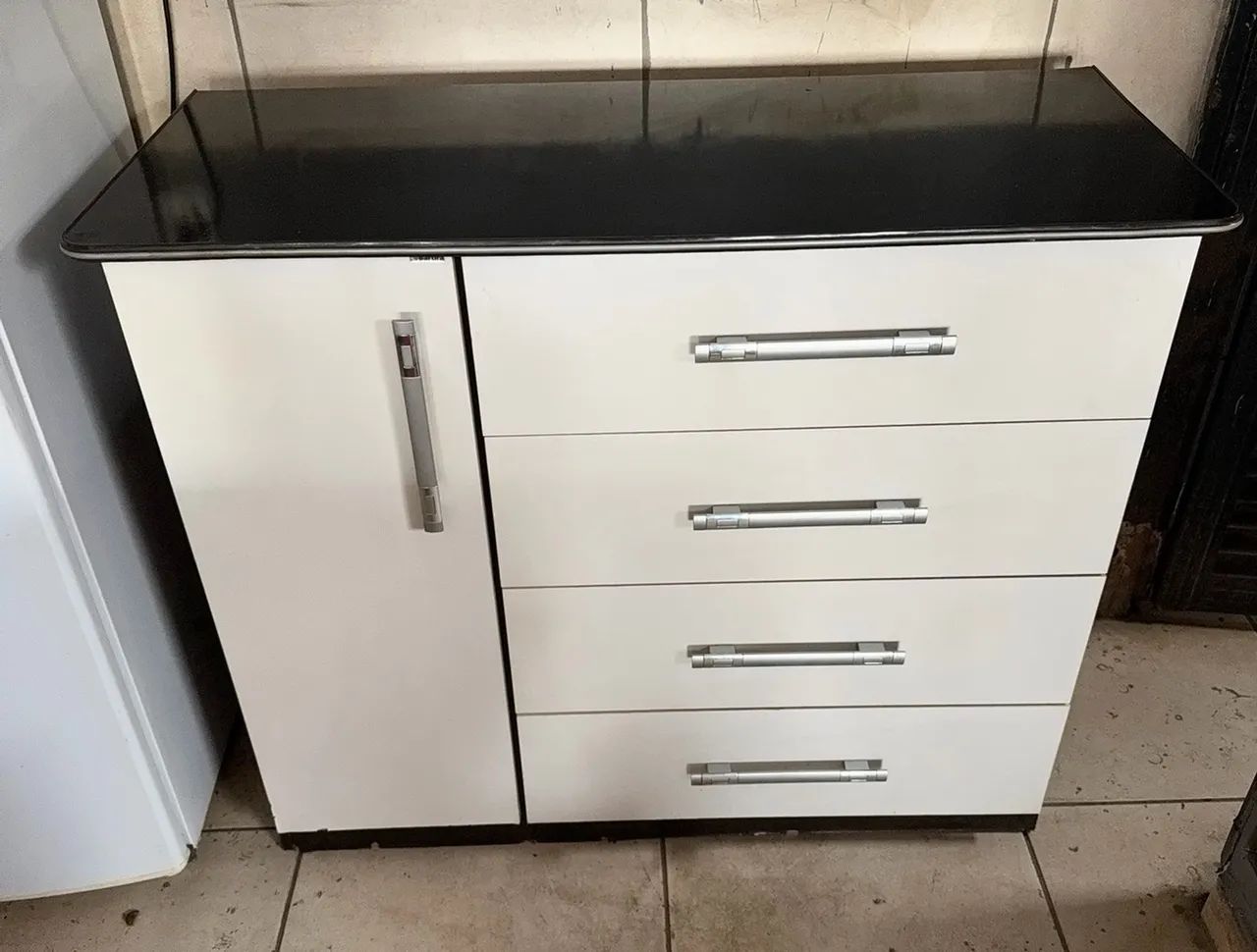 Comoda com sapateira grande 4 gavetas  - Foto 2