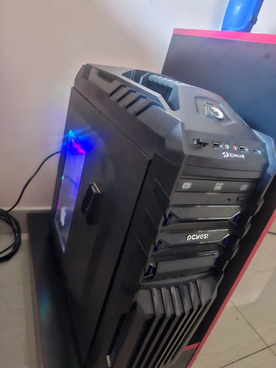 PC gamer, com mesa e cadeira - Foto 5