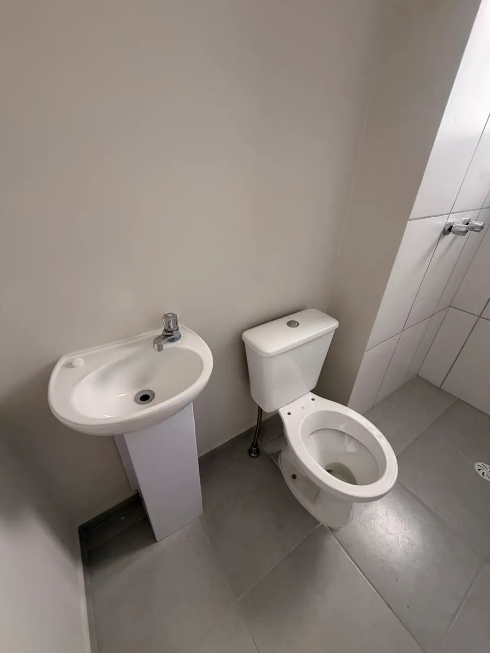 VASO SANITÁRIO E PIA SUSPENSA - Foto 6