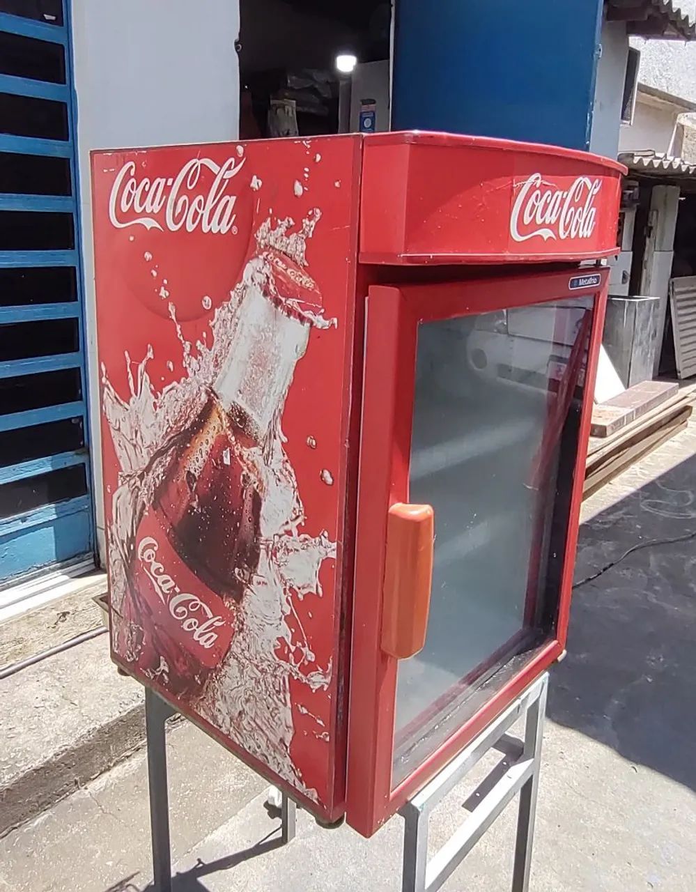 Expositora Coca-Cola pequena 10x s/juros - Geladeiras e Freezers