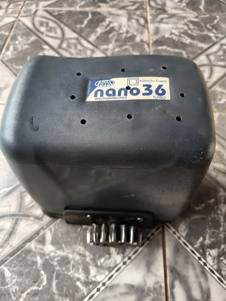 Motor de portão com defeito 435689854715842565
