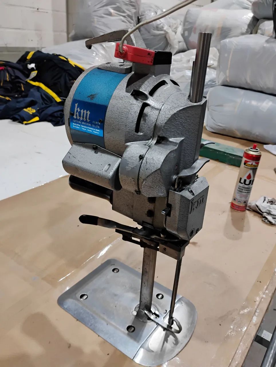 Máquina de Corte p Confecção Marca Km Mack 8 polegadas  - Foto 4