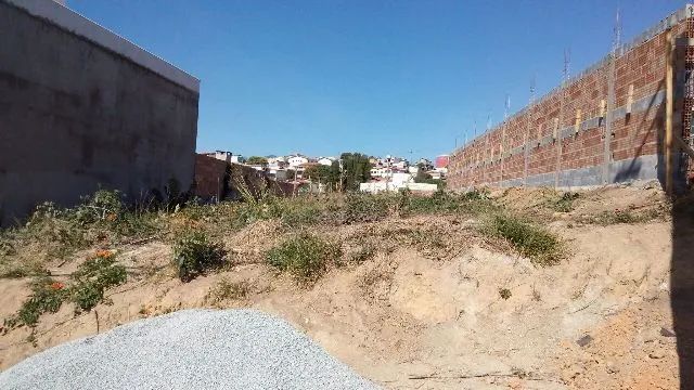 Lote plano de no meio do condominio - Foto 2