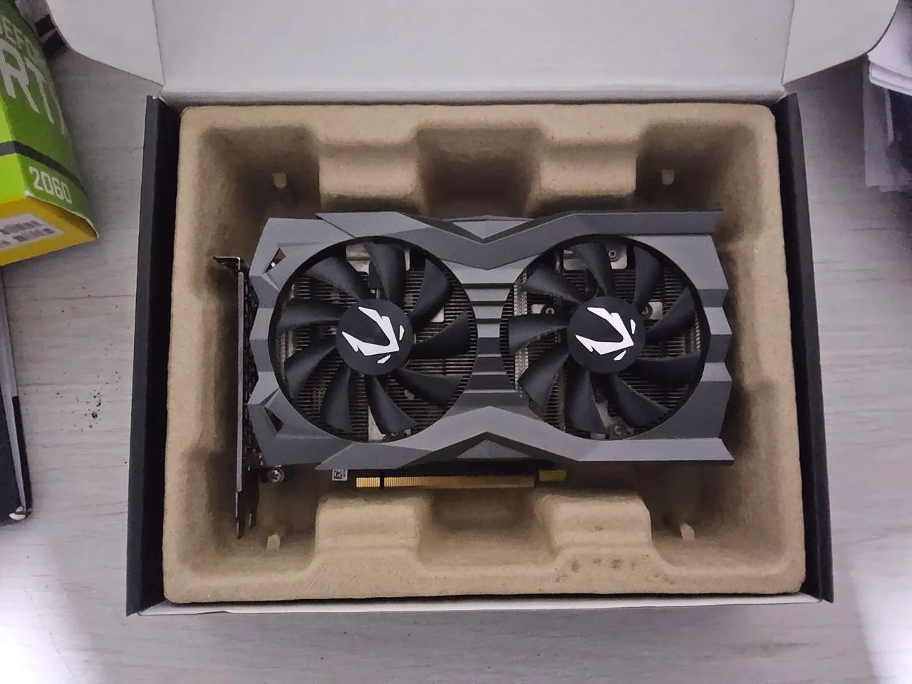 RTX 2060 6gb zotac - Placa de vídeo - Foto 2