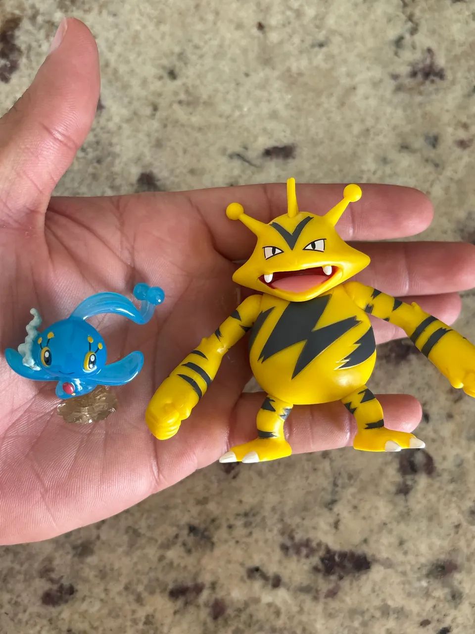 Pokemon Figure Electabuzz + Phione