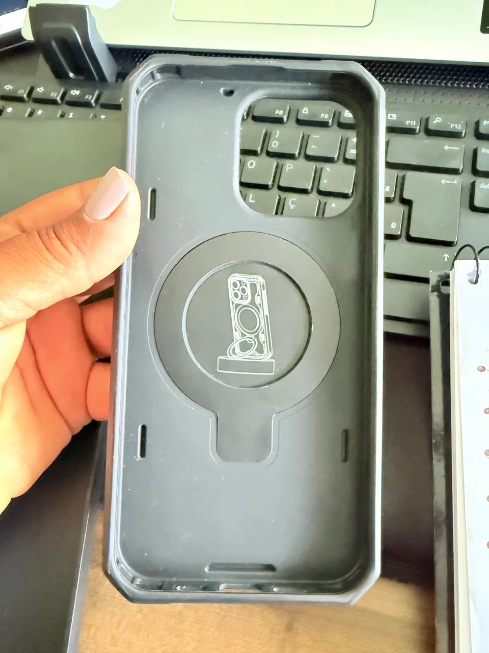 Capinha de celular Loft 