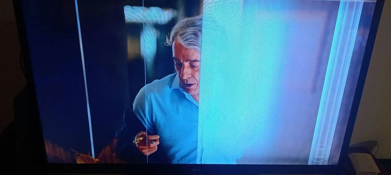 TV 47 polegadas LG - Foto 2