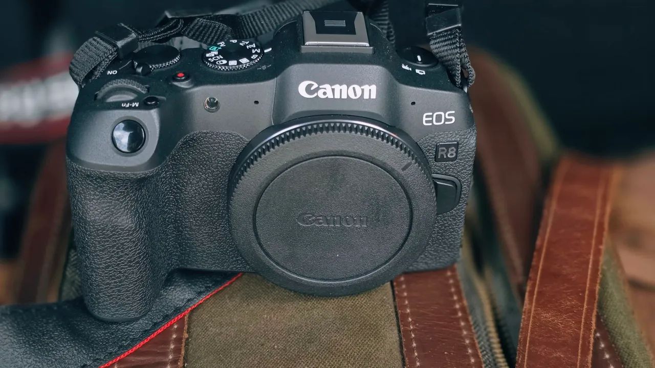 Câmera Canon R8 Full Frame 