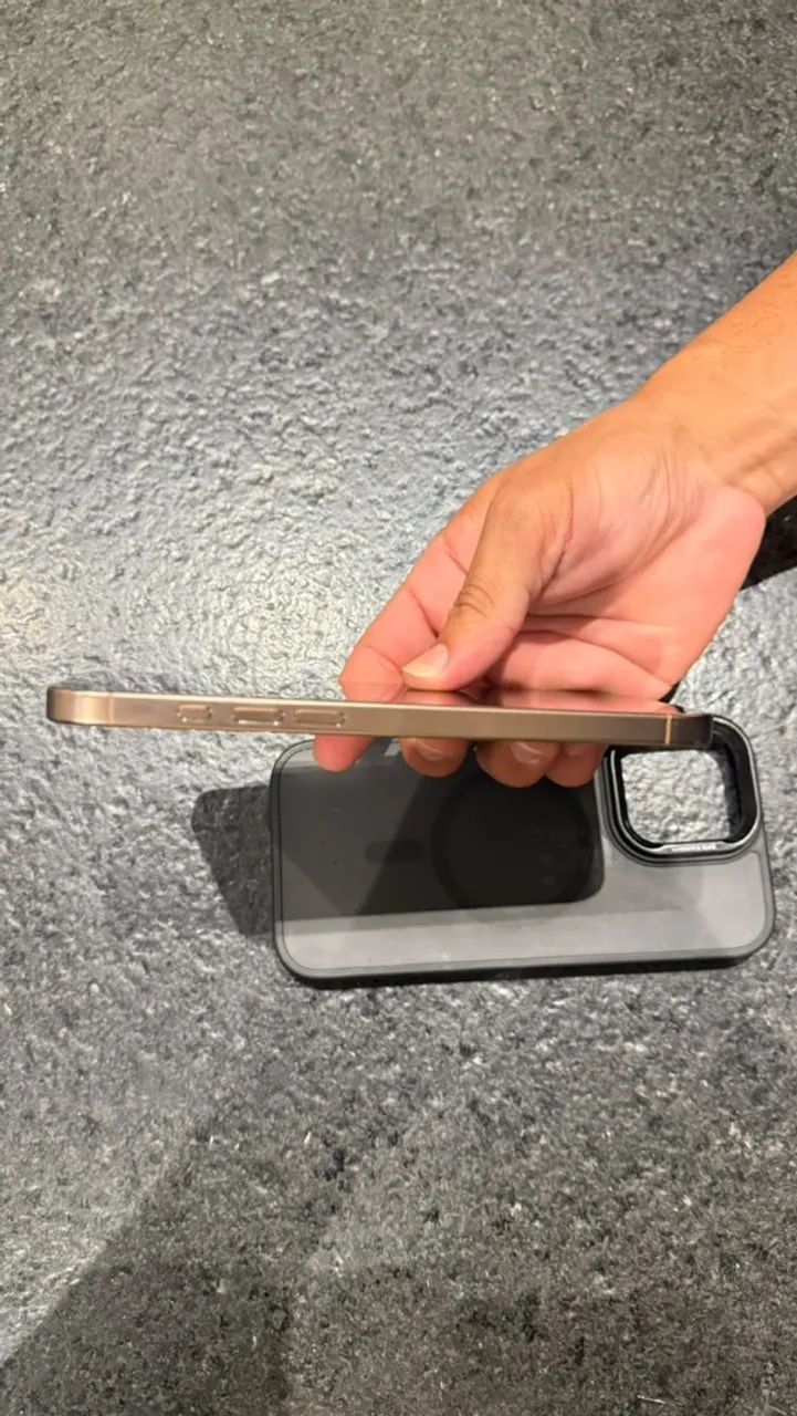 iPhone 16 pro Max  - Foto 4